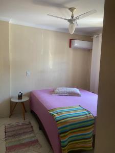 Casa térrea, 2 quartos 30m da Praia para 3 pessoas