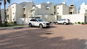 Bahia Mar Beachfront New Remodel Water Views