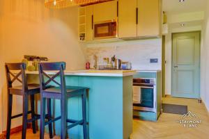 Nid douillet au pied du Tramway du MontBlanc à Saint-Gervais