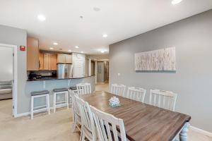 Bayside Resort - 31574 Winterberry Pkwy #304