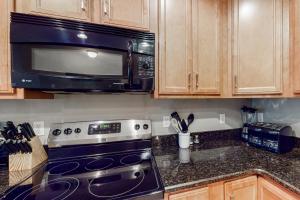 Bayside Resort - 31574 Winterberry Pkwy #304