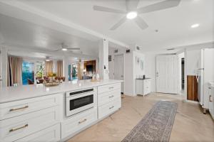 Aurora Breeze Estate