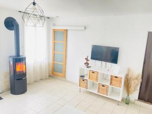 Maison Individuelle Tout Confort Terrasse Extérieur Proche Parc Asterix, Aéroport Roissy CDG, Paris, Disney, Château de Chantilly