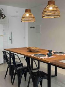 Apartamento condomínio com piscina - Praia Ingleses