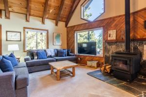 North Shore - Pinetree Paradise