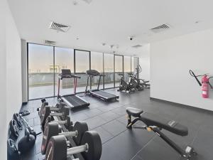 New 1BR with Rooftop Pool and Amazing View
