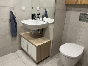 Peaceful Seaside Stay for Couples & Digital Nomads