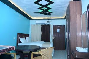 White stay house