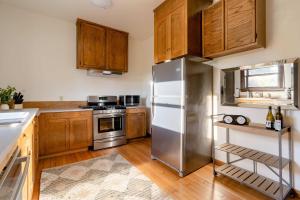 Stay Portland - 4BR Historic Soul District Remodel w Detached Unit