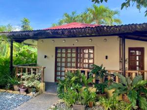 Strutz Art Garden Resort