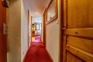 Val Thorens Charming 1 Bedroom Ski-in Ski out 4p