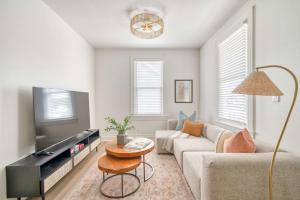 Cozy Portland Getaway 1 Block from Mississippi