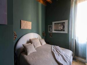 Chic Retreat by Corso Buenos Aires