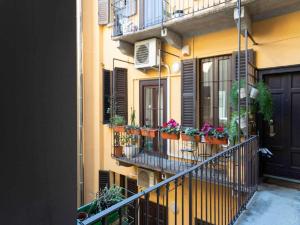 Chic Retreat by Corso Buenos Aires