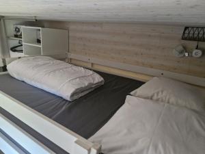 Studio rénové pour 4 au pied de la piste de luge - FR-1-836-13