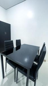 SM 3 Cozy Corner Retreat