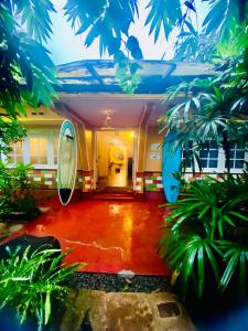 Chamis Place