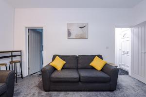 4 BDR House By Eason Stays Short Lets Atherton