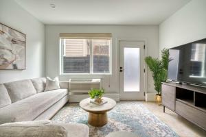 The Artists Oasis on Alberta