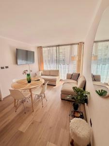 Departamento con estacionamiento incluido, Ideal para ir de compras y conectar con puntos turísticos