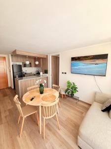 Departamento con estacionamiento incluido, Ideal para ir de compras y conectar con puntos turísticos