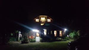Roomstay "Ghumah Uwan" bilik kayu