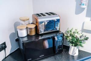 Two BR Apt By Eason Stays Short Lets Sheffield