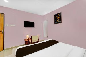 Hotel O Lakdikapul Near Birla Mandir