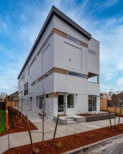 Stay Portland - Alberta Arts District Hideaway - Stylish Townhome