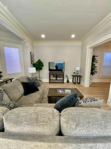 Stay Portland - Luxurious Alphabet District Home - 99 Walk Score