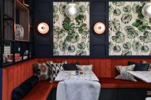 For Students Only - Summit House in Cardiff