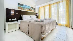 Pipas Bay Flats