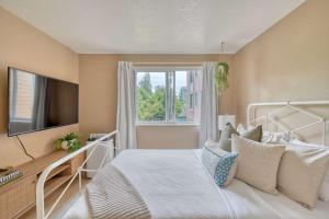 Stay Portland - Adorable Bright 1 Bed Near OHSU