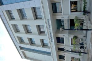 Devi Towerrs 5 Roads