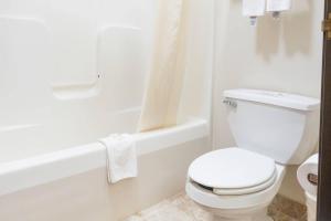 Quality Inn & Suites Sun Prairie Madison East