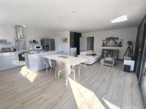 Entre Bois et Lumiere