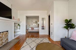 Stay Portland - Sunnyside Wonderland- Coffee Shops, Bars & Parks