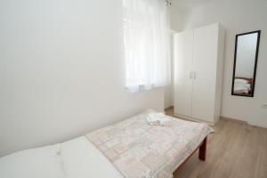 Rosabella Apartments