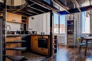 Duplex esprit loft à la Croix-Rousse Design & caractère lyonnais
