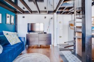 Duplex esprit loft à la Croix-Rousse Design & caractère lyonnais