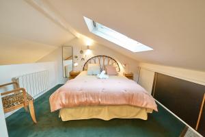 Beautiful renovated apartment Cours Lafayette near Halles Paul Bocuse