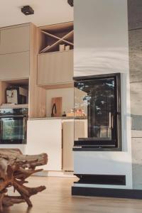 W szczerym lesie - Domek z sauną i jacuzzi w lesie nad Jeziorem Mucharskim