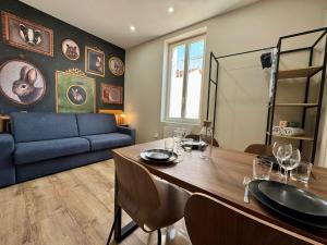 Wild Terrier- Lyon Studio