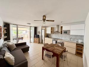 Apartment with large terrace