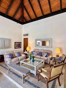 Luxurious Punta Cana Villa with Private Pool Beach Access