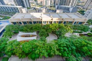 Close to Ras Al Khor Wildlife Sanctuary, Just Minutes from Dubai Mall and Burj Khalifa, and Surrounded by Exceptional Amenities - Harbour Views Tower 1, Dubai Creek Harbour by Deluxe Holiday Homes