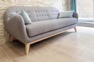 Duplex with exposed stone Heart of Lyon 3rd arrondissement near Part-Dieu