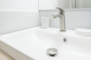 Duplex with exposed stone Heart of Lyon 3rd arrondissement near Part-Dieu