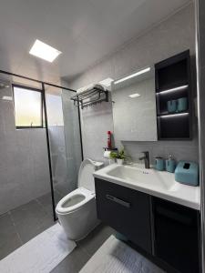 Velvet Homes Luxury 2 Bedroom Apartment