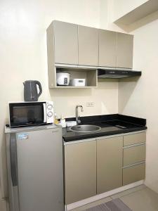 Minimalist Cozy condo in Makati,Netflix,Sauna,Pool